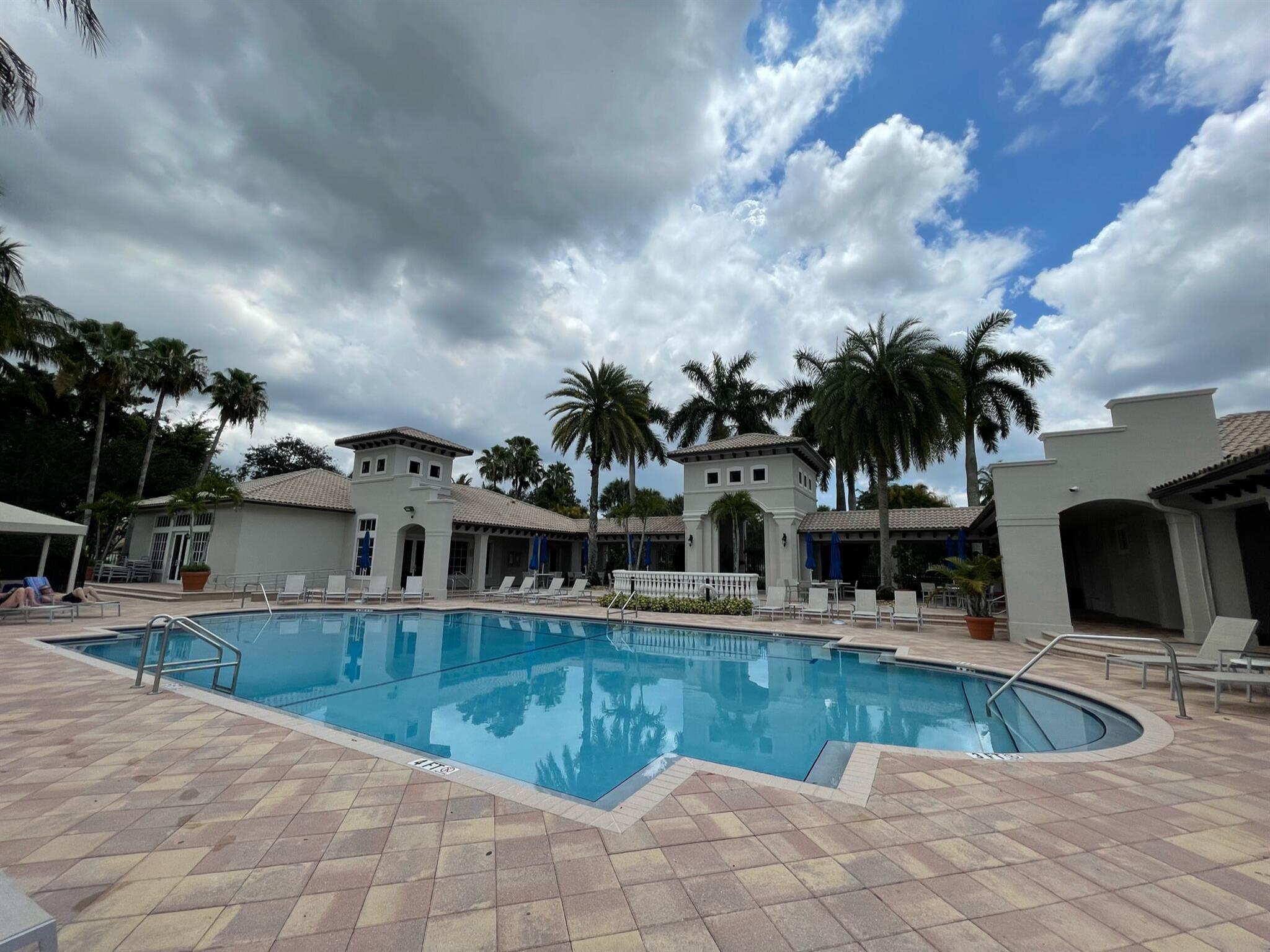 9544 Barletta Winds Pt Point