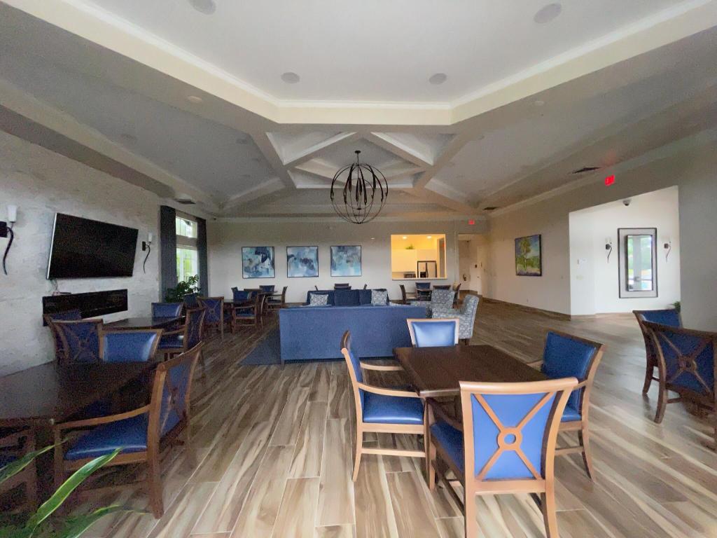 9544 Barletta Winds Pt Point