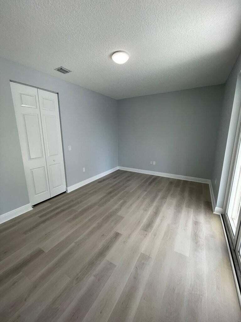 9544 Barletta Winds Pt Point