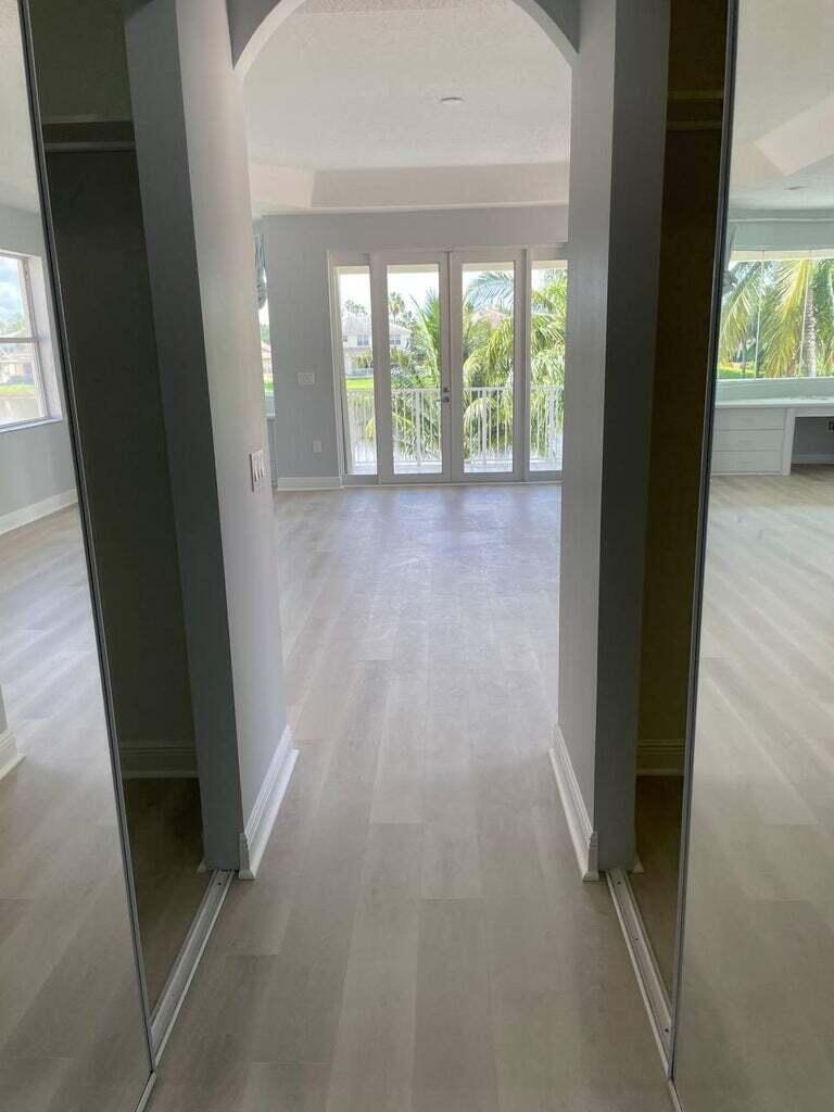 9544 Barletta Winds Pt Point