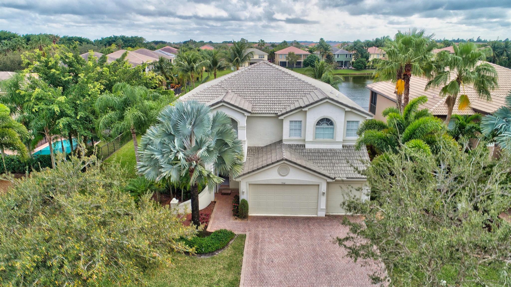 9544 Barletta Winds Pt Point