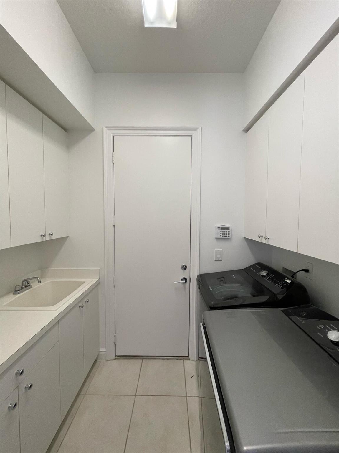 9544 Barletta Winds Pt Point