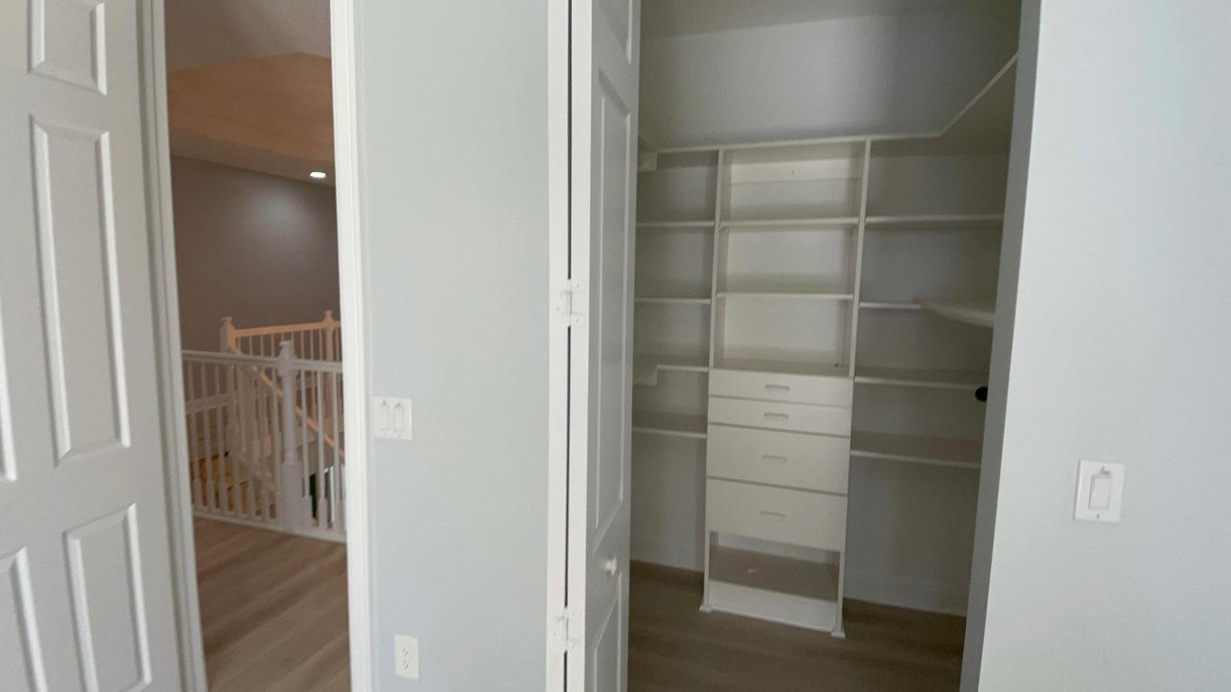 9544 Barletta Winds Pt Point