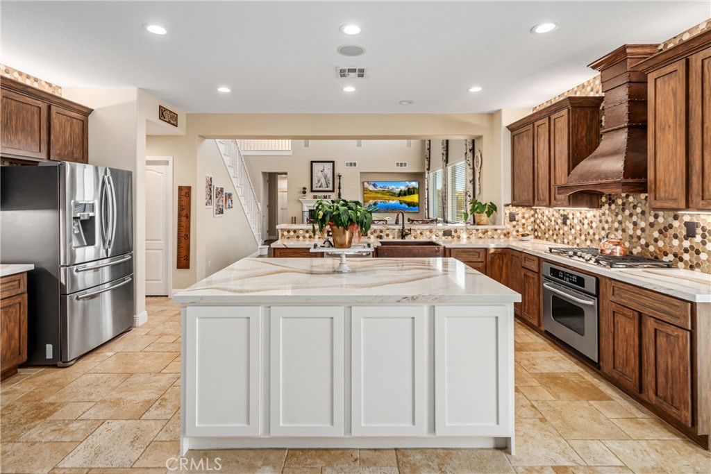 3835 Paddock Way