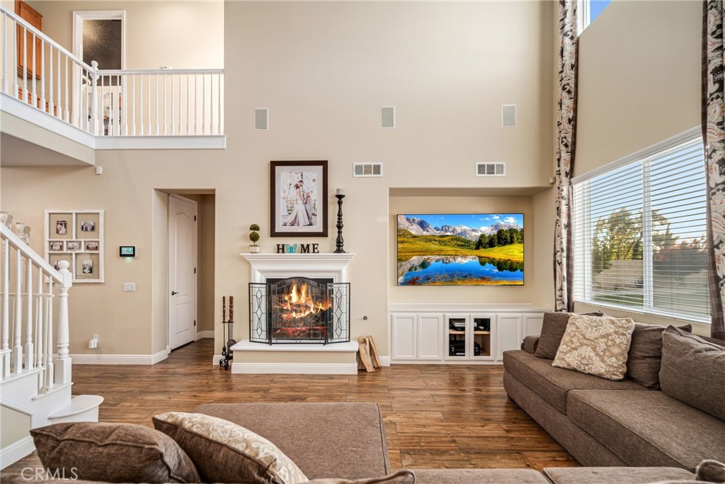 3835 Paddock Way