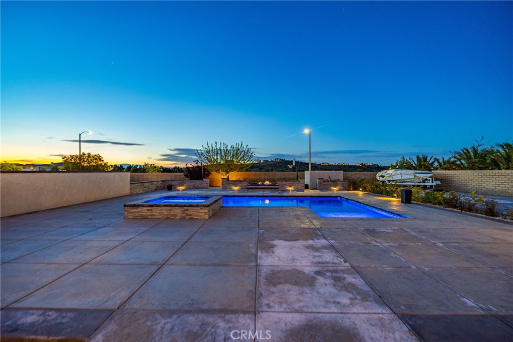 3835 Paddock Way