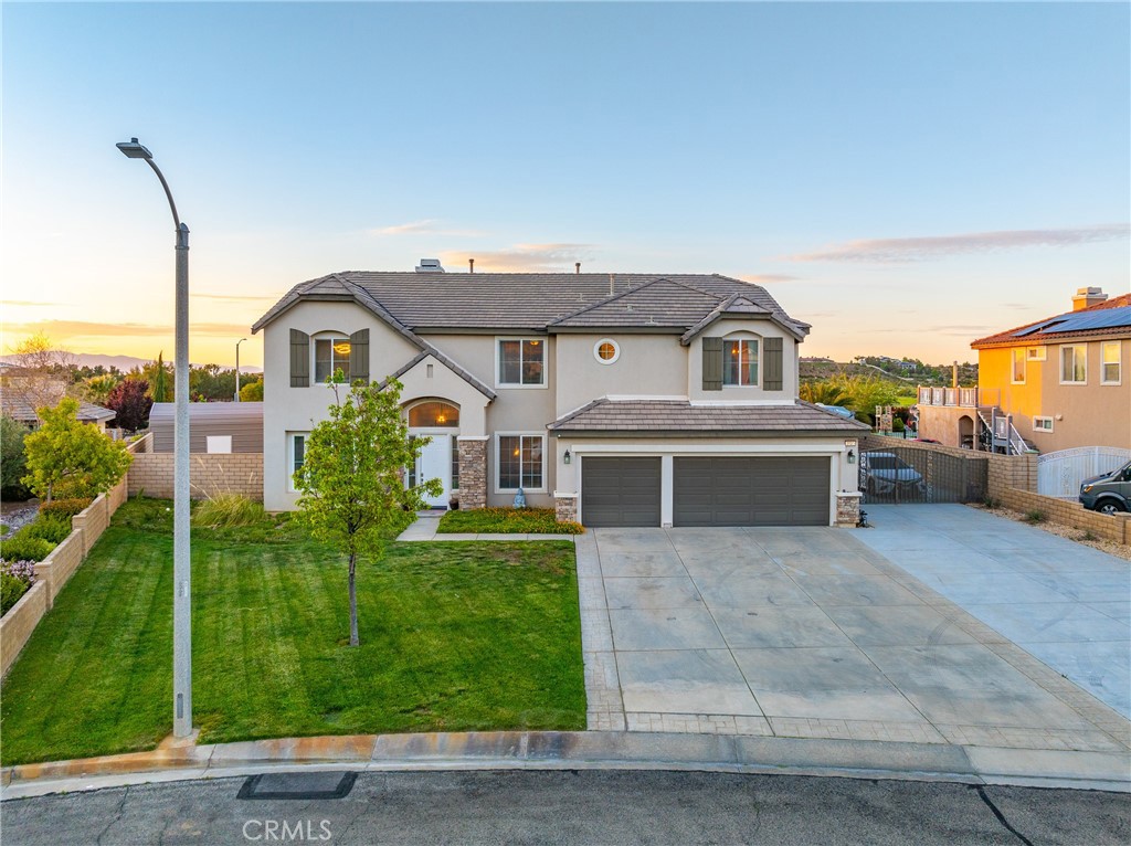 3835 Paddock Way