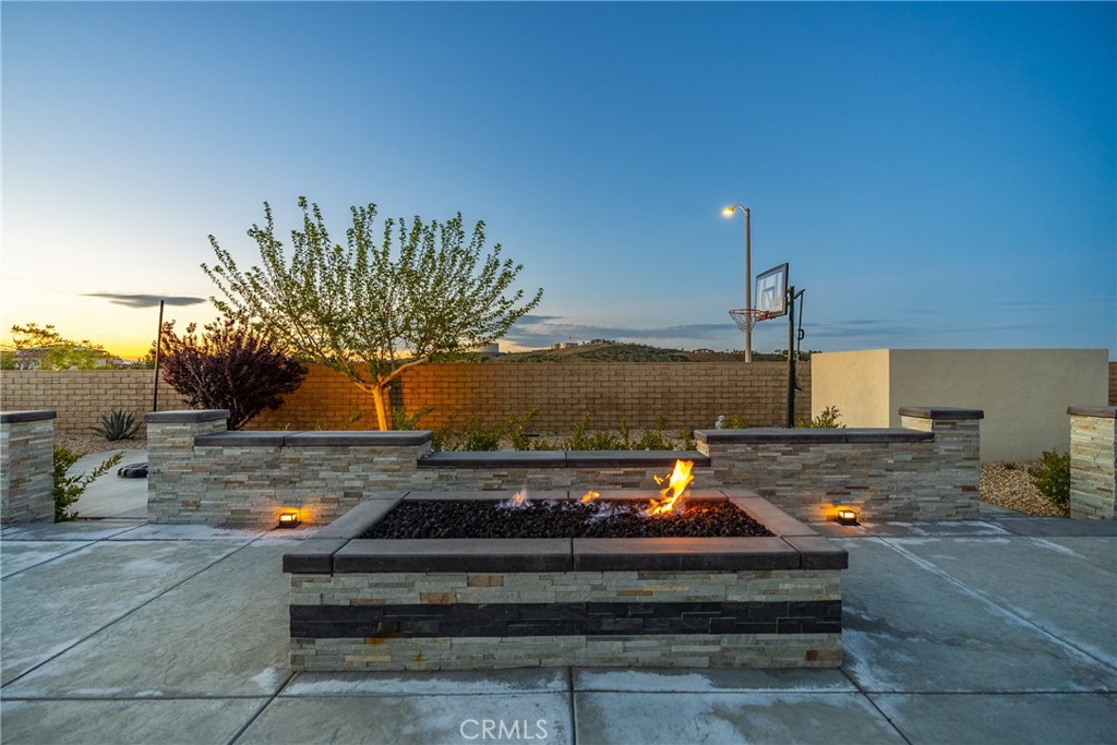 3835 Paddock Way