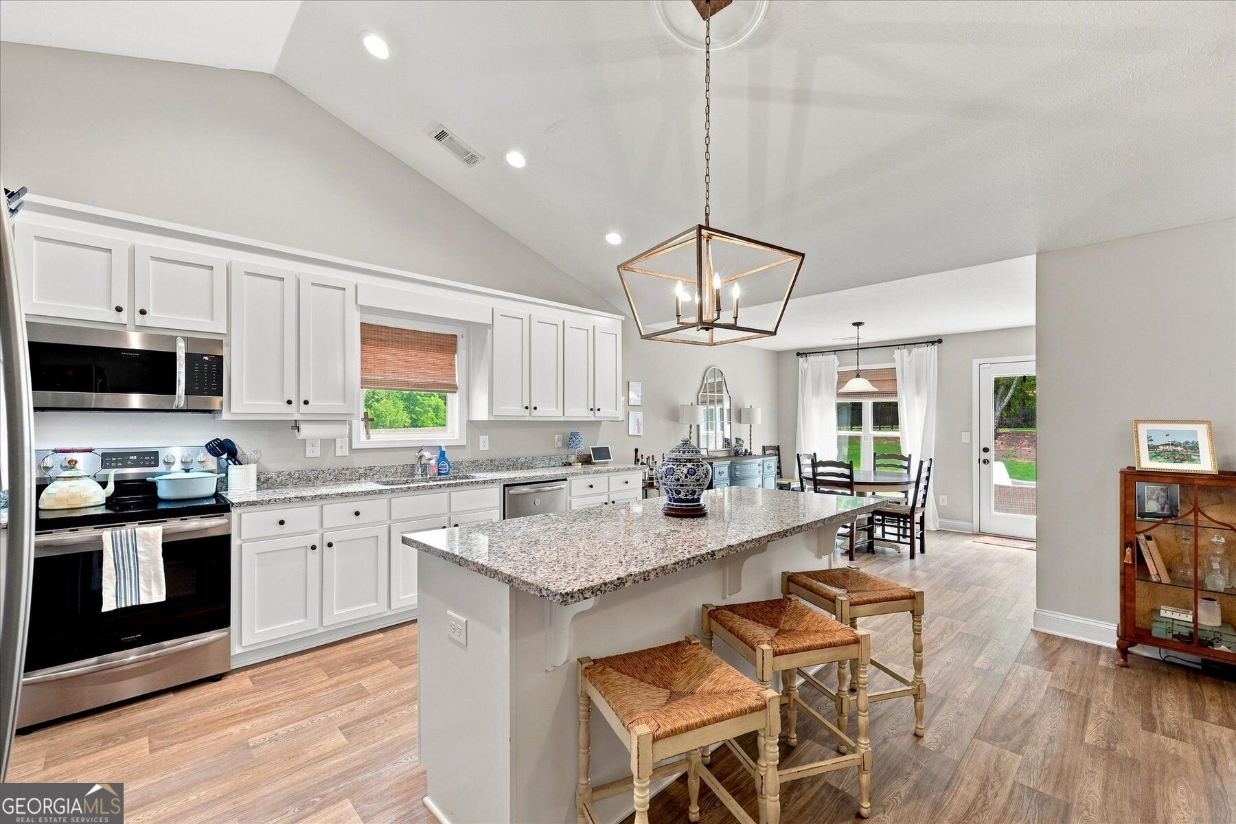 276 Kinsley Way