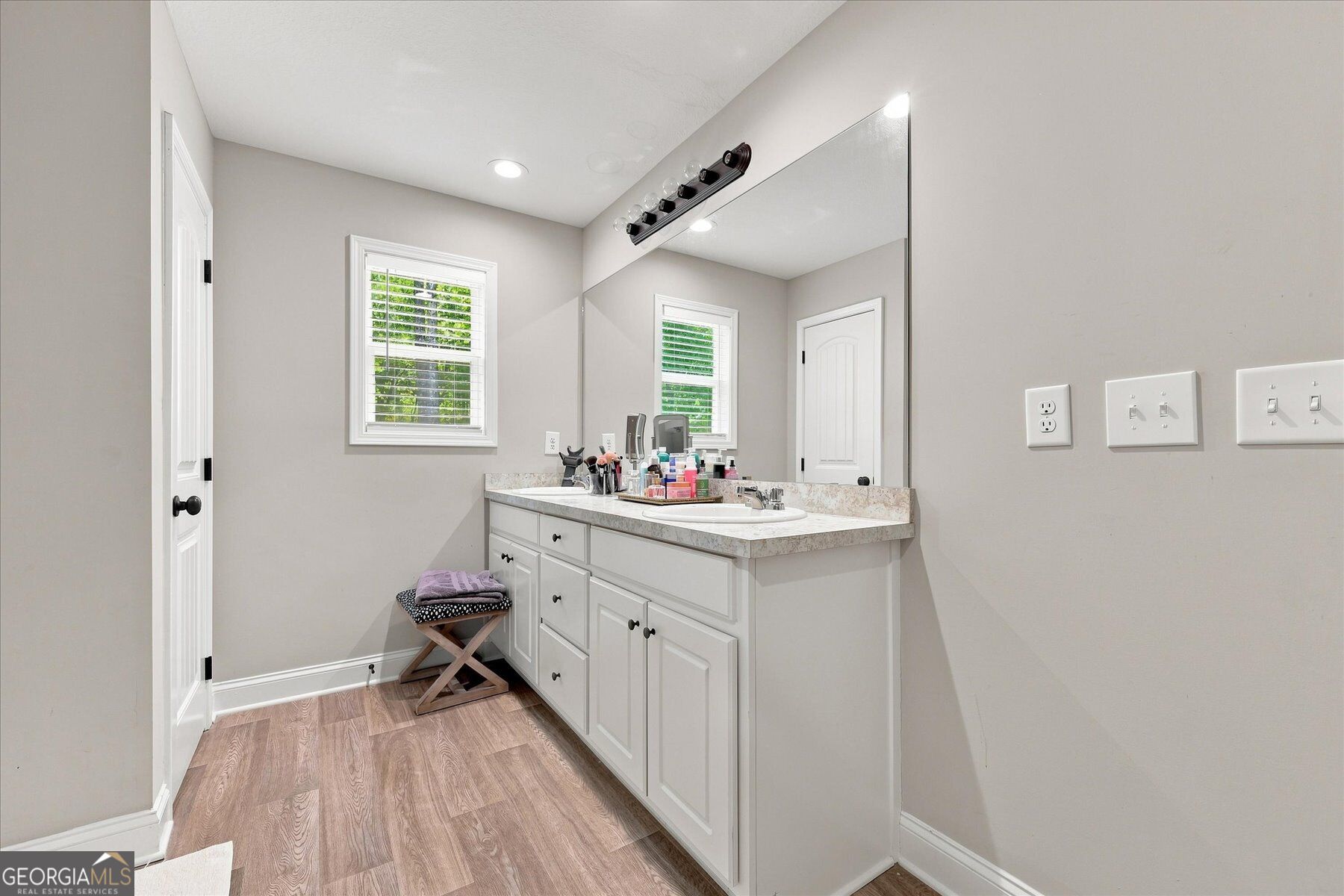 276 Kinsley Way
