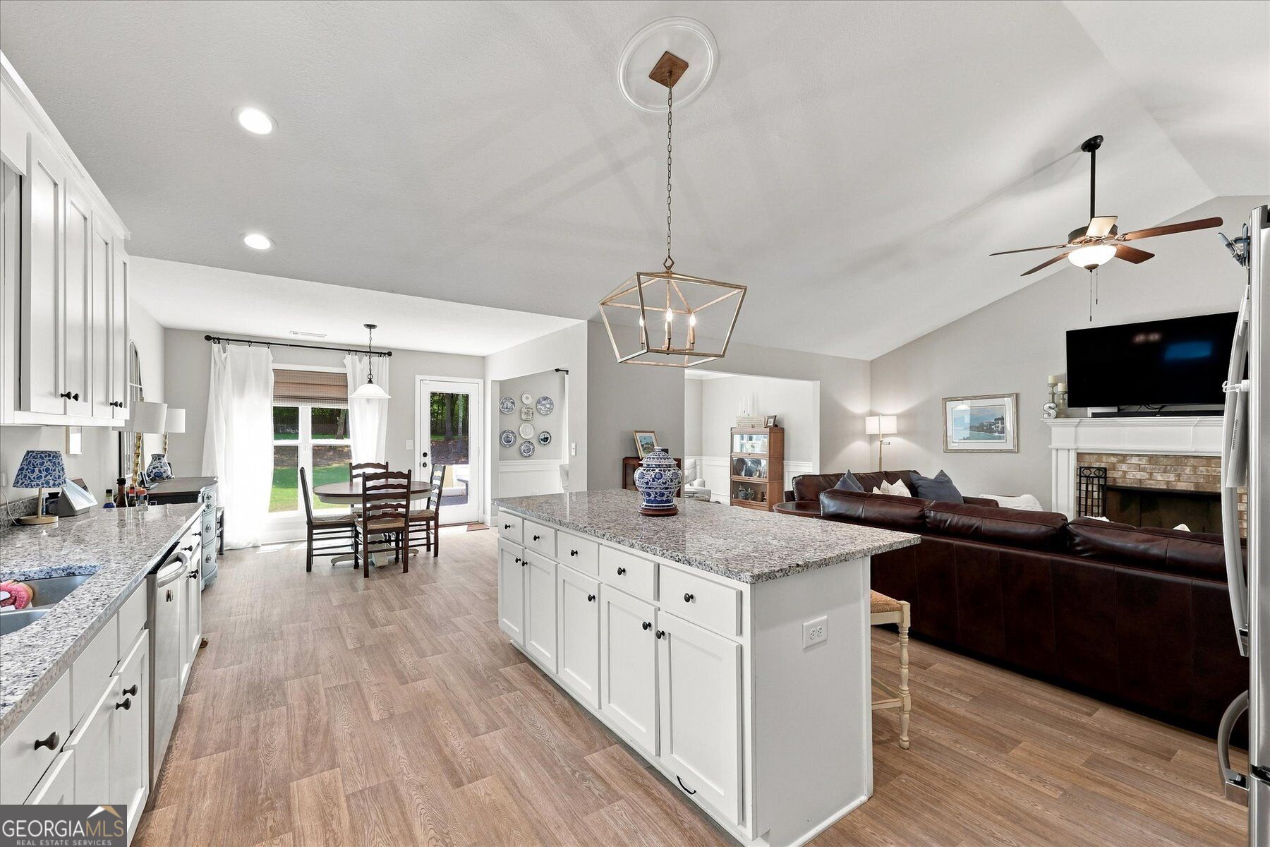276 Kinsley Way