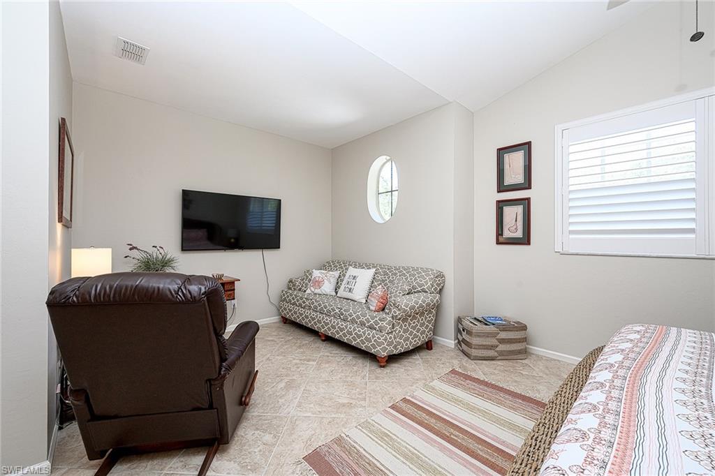 7701 Gardner DR Unit: 7-201
