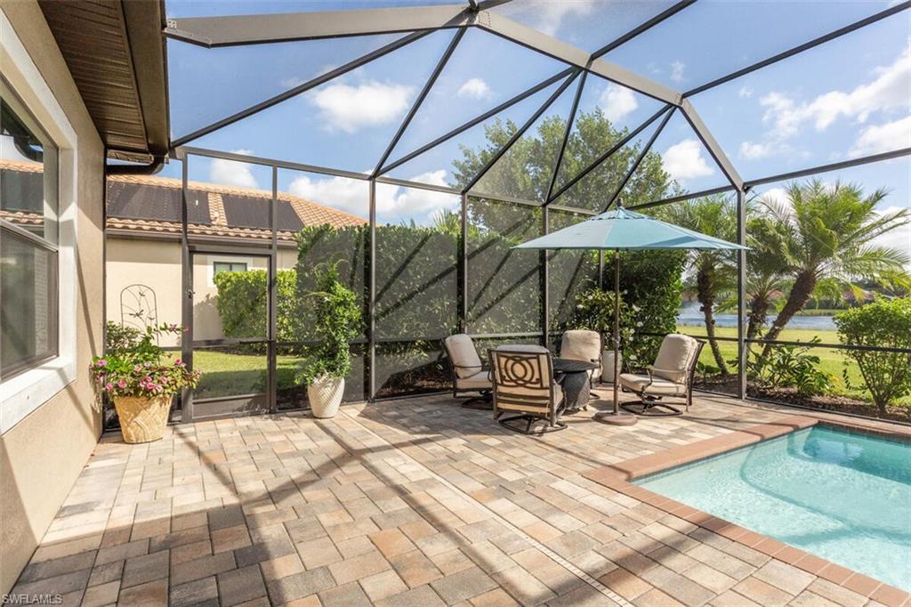 1422 Mockingbird DR, NAPLES