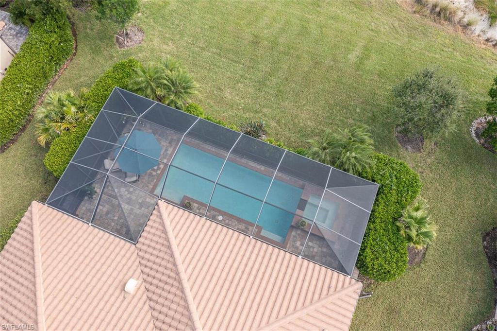 1422 Mockingbird DR, NAPLES