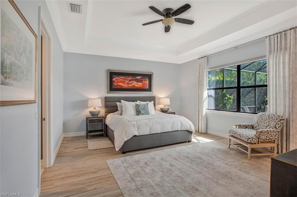 1422 Mockingbird DR, NAPLES