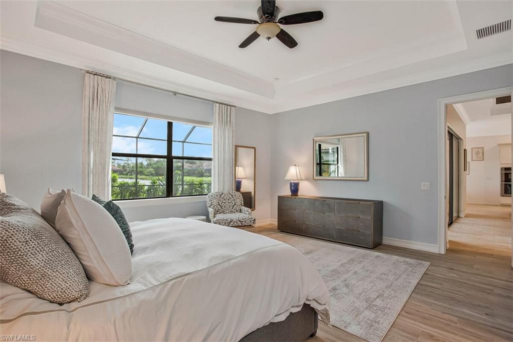 1422 Mockingbird DR, NAPLES