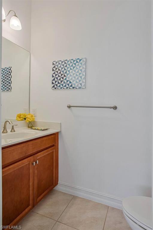 1422 Mockingbird DR, NAPLES