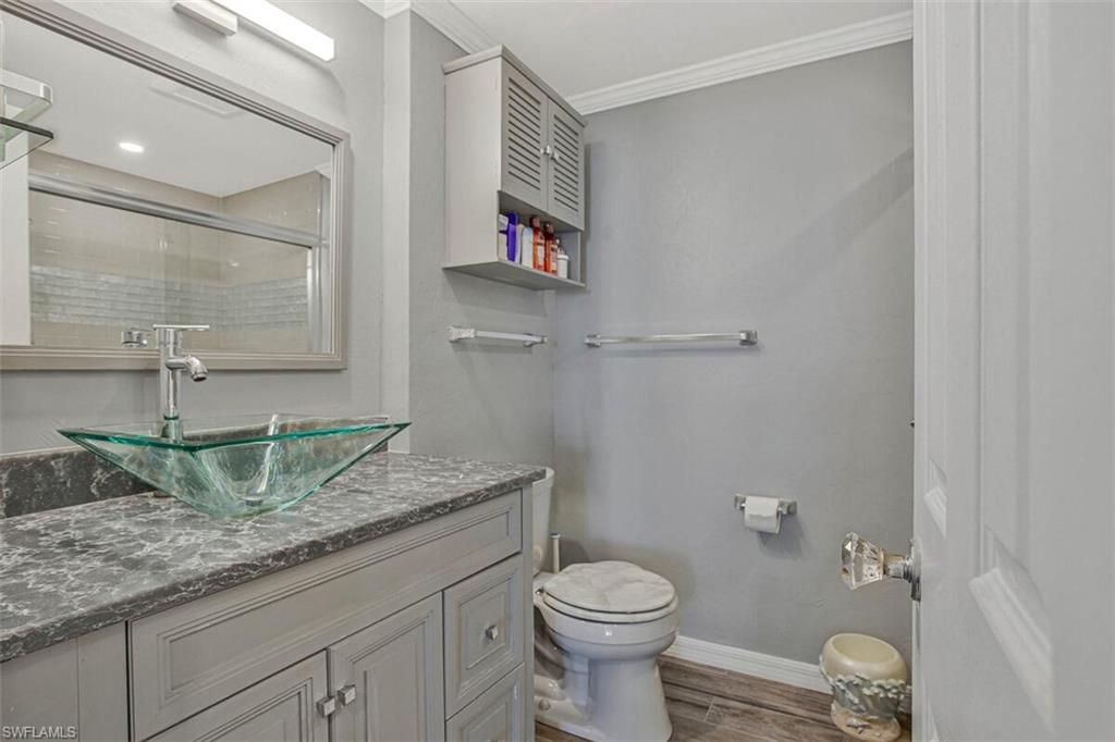 4031 Gulf Shore BLVD N # 6B