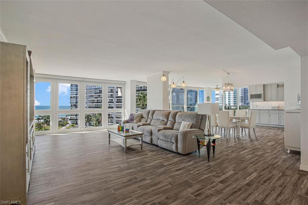 4031 Gulf Shore BLVD N # 6B