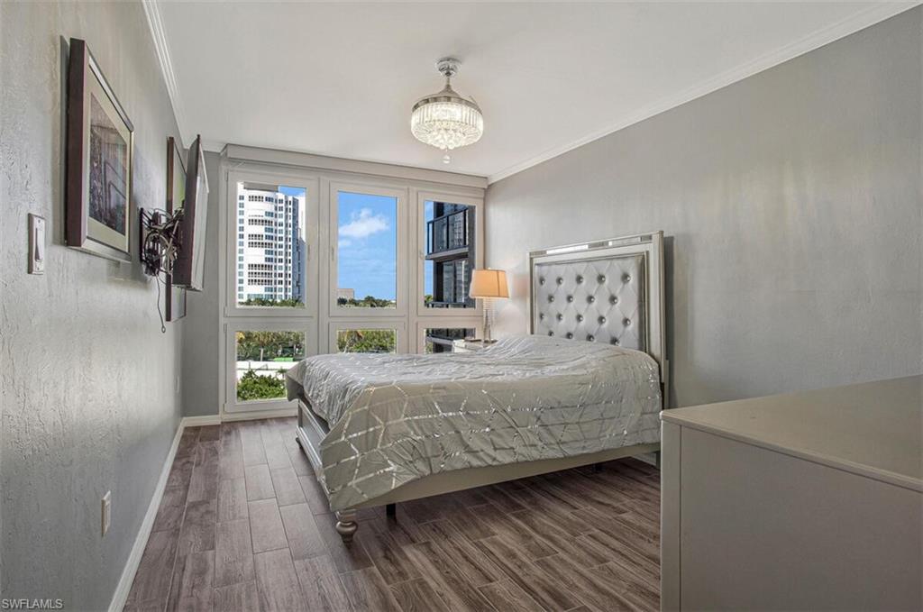 4031 Gulf Shore BLVD N # 6B