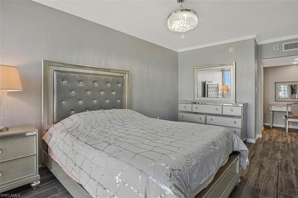 4031 Gulf Shore BLVD N # 6B