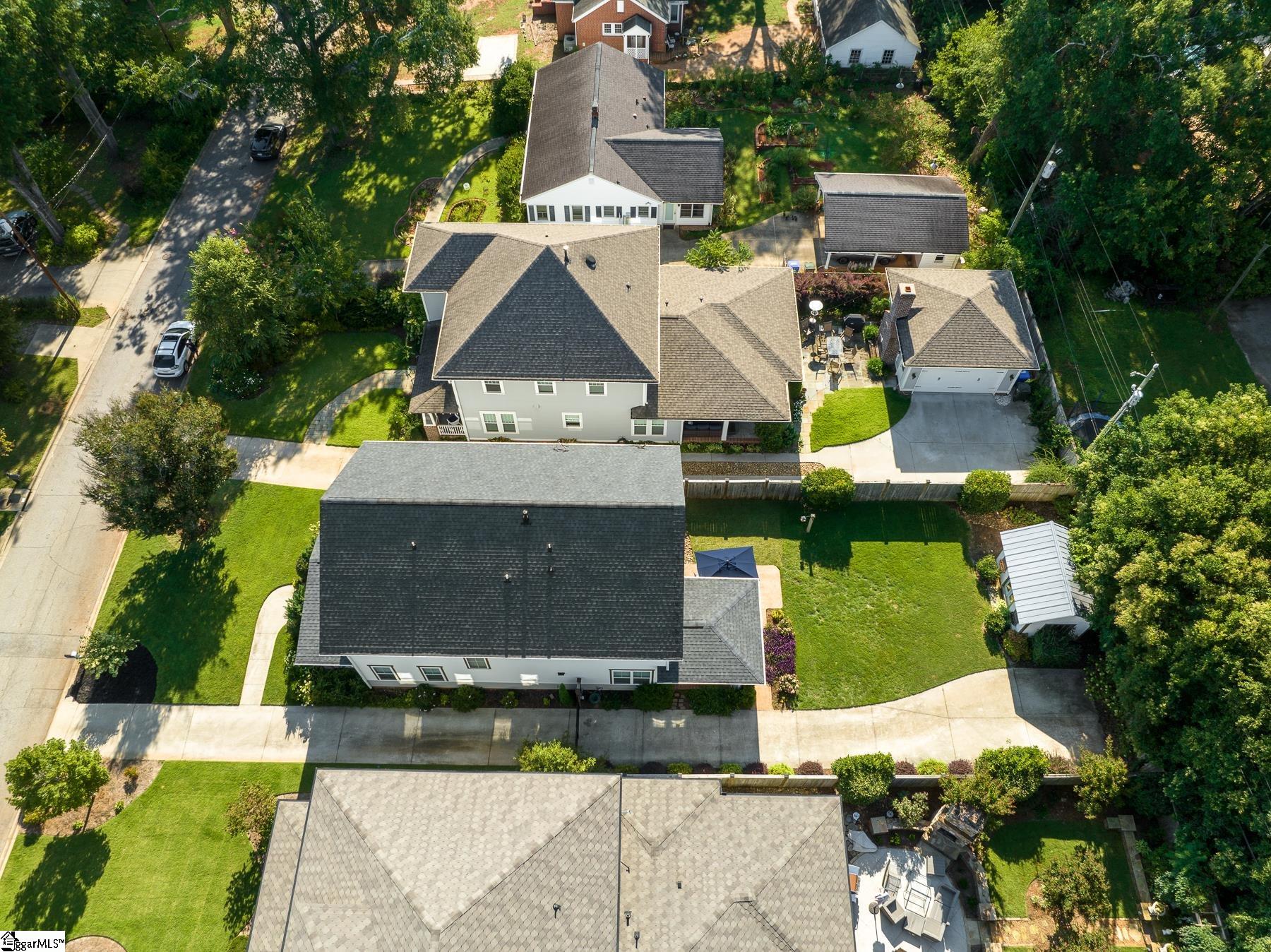 20 E Montclair Avenue