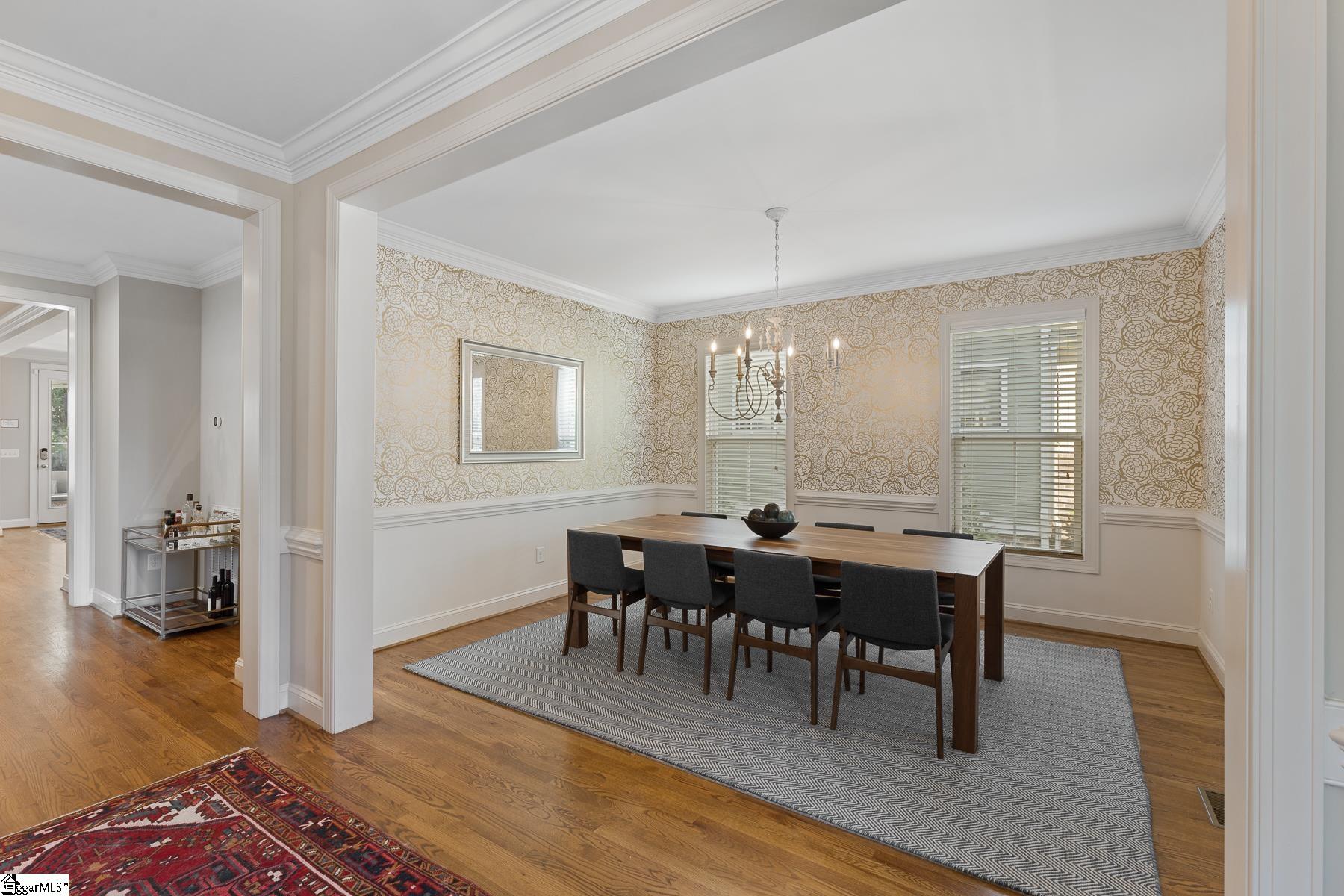 20 E Montclair Avenue