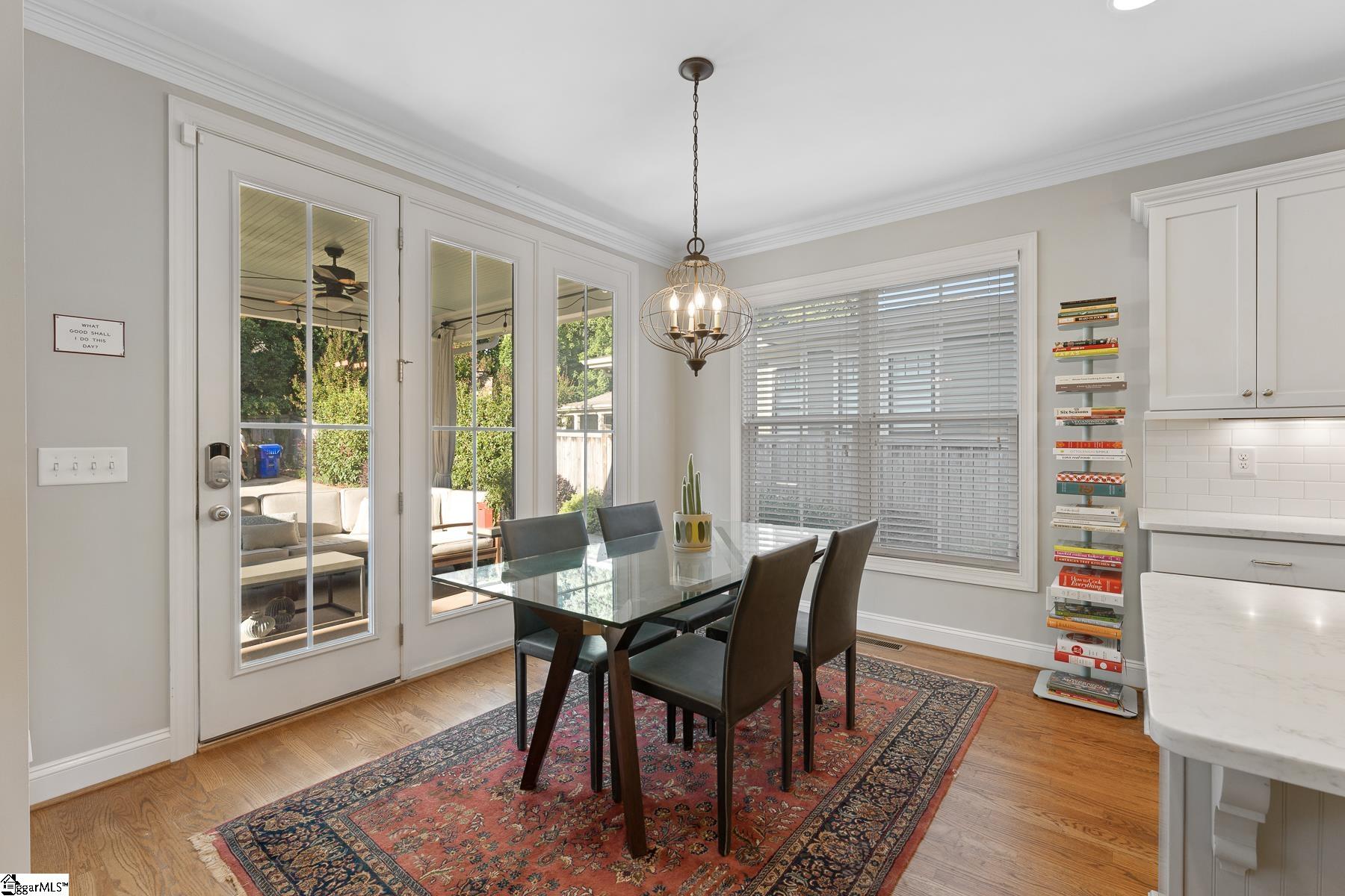 20 E Montclair Avenue