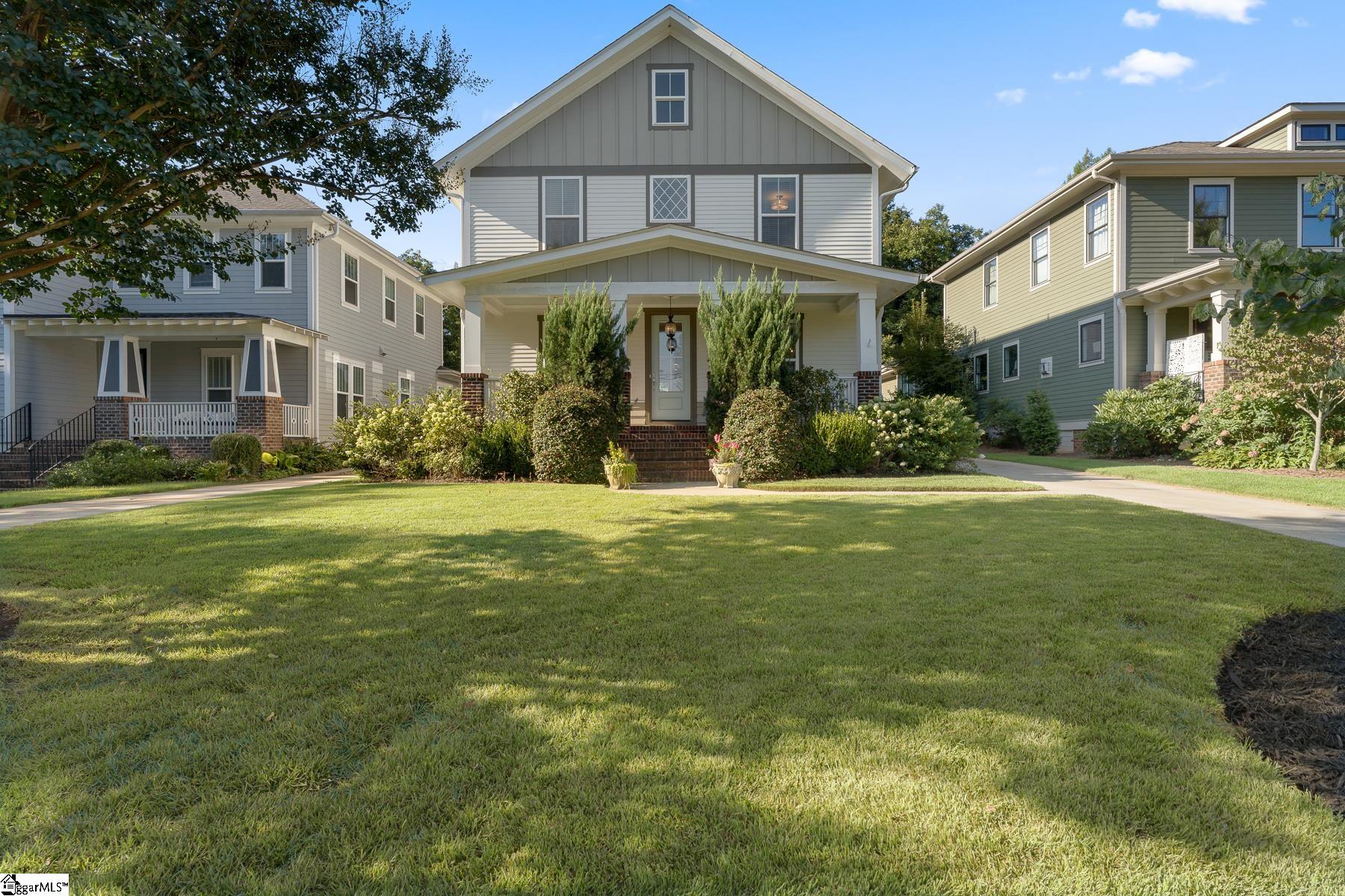 20 E Montclair Avenue