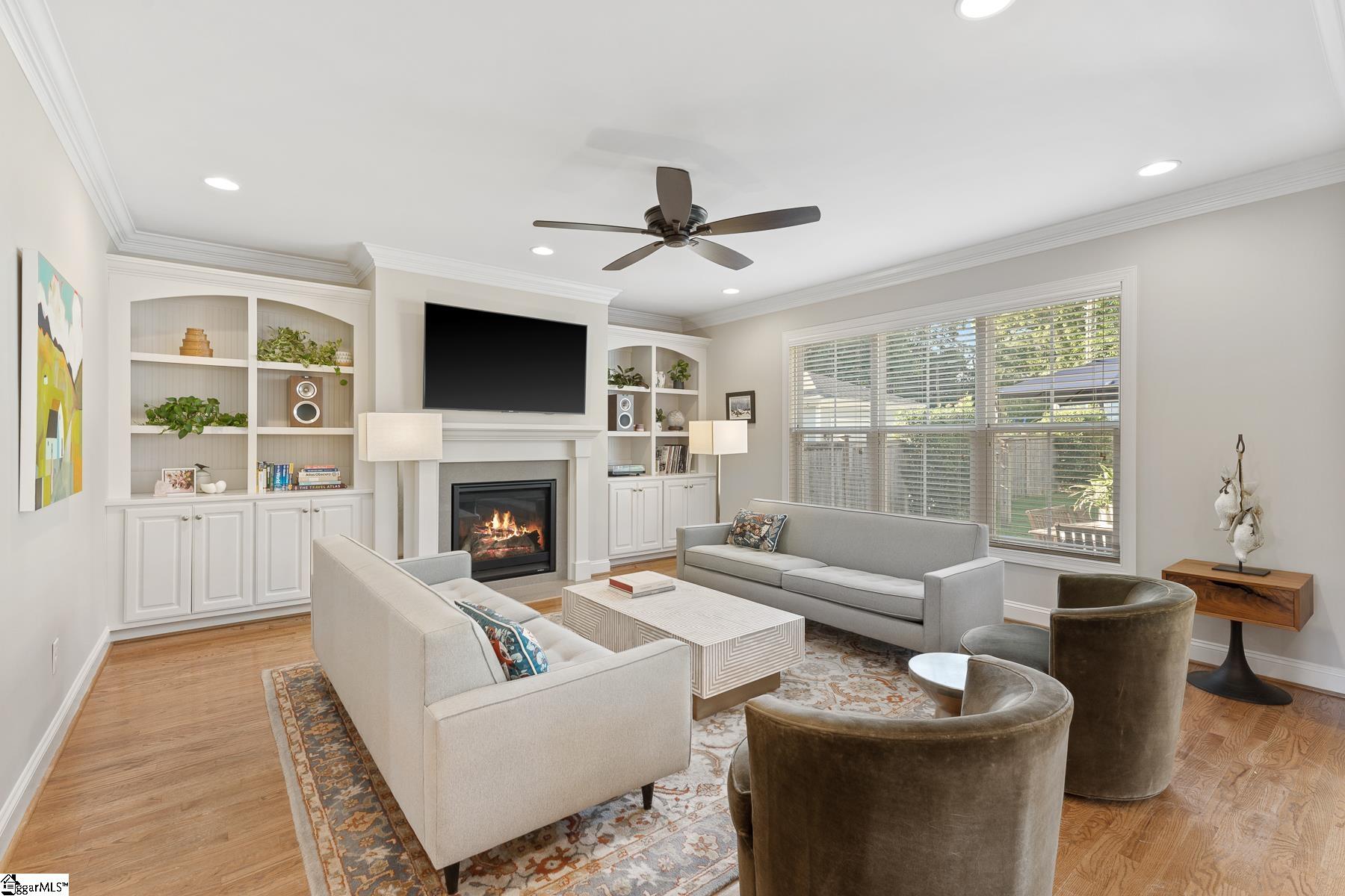 20 E Montclair Avenue