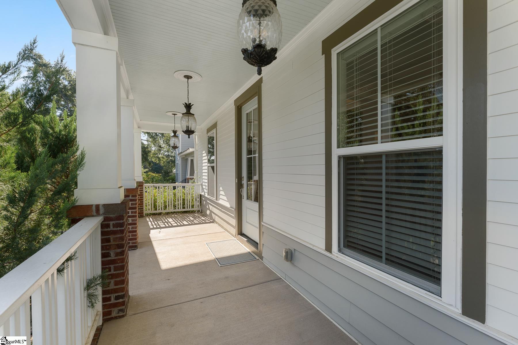 20 E Montclair Avenue