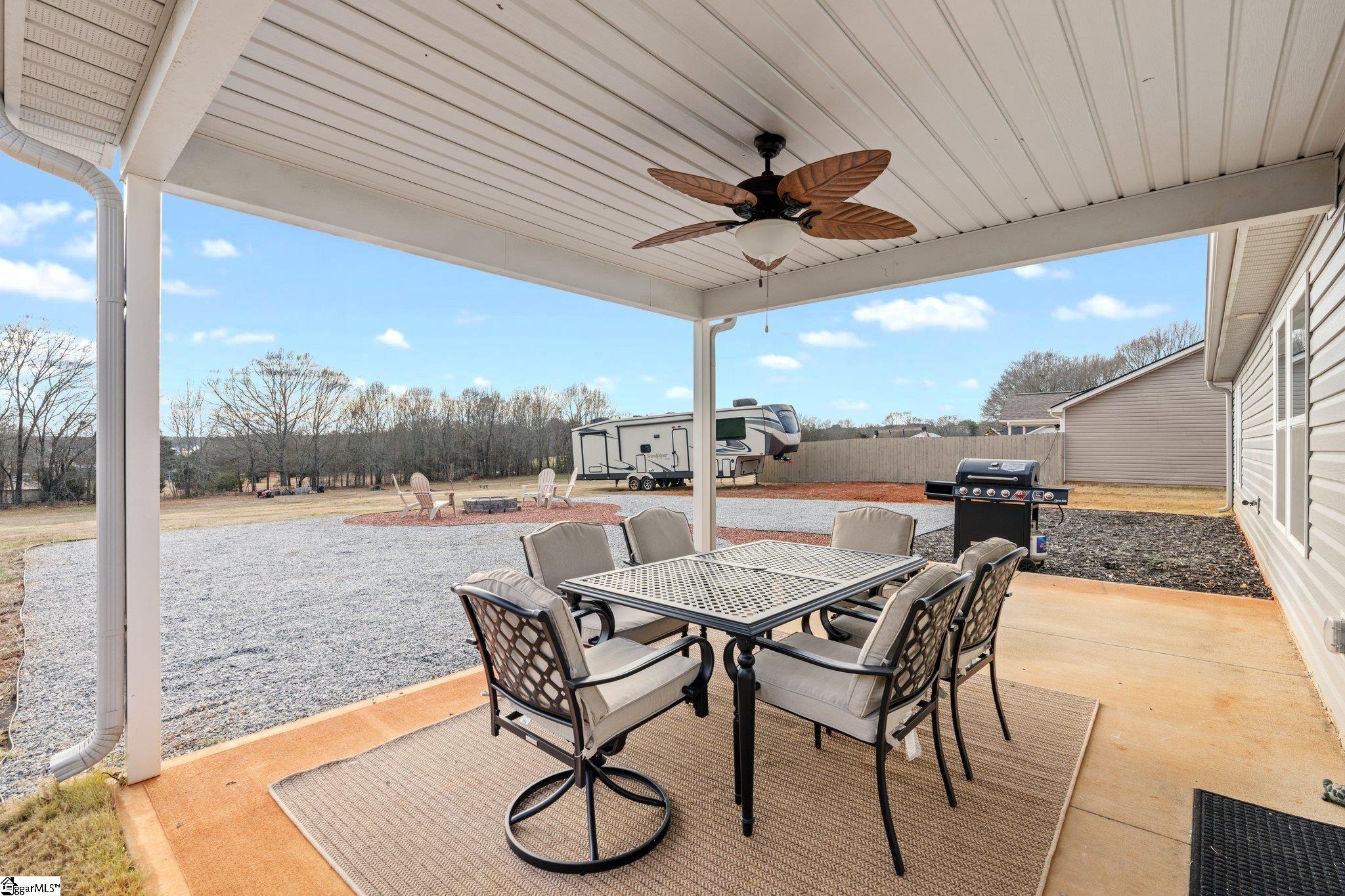 1558 Sandy Ford Road