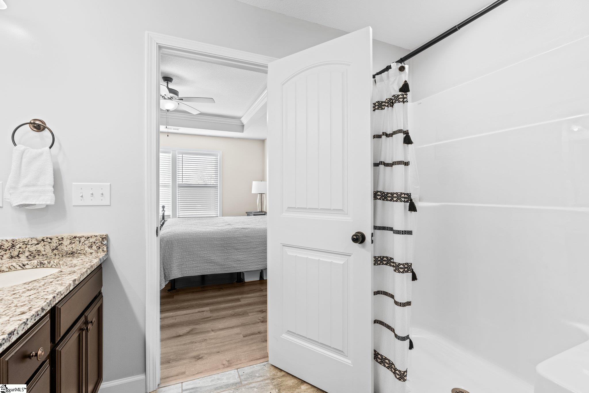 1558 Sandy Ford Road