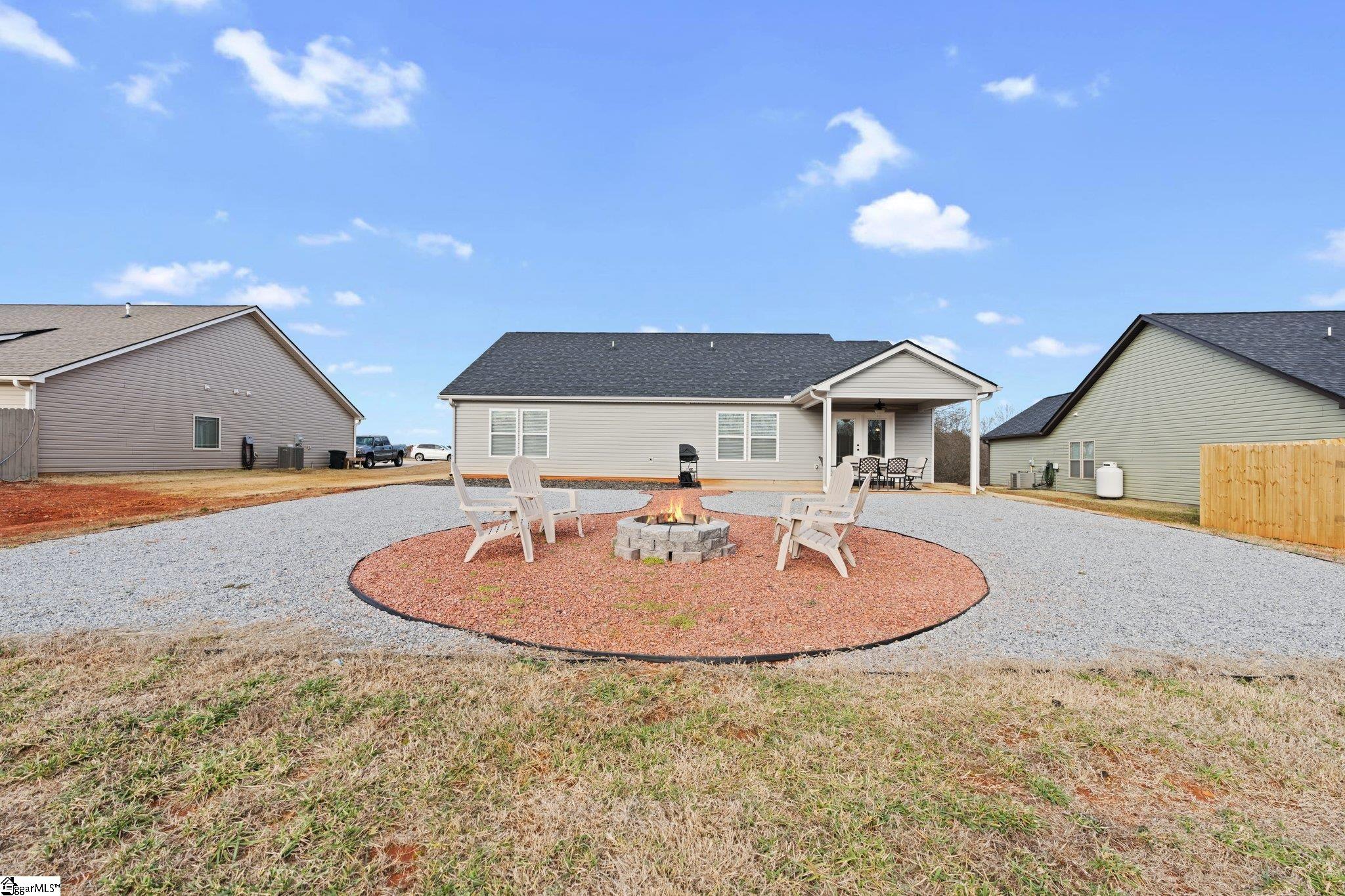 1558 Sandy Ford Road