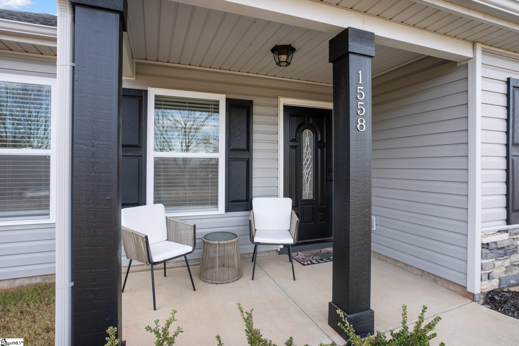 1558 Sandy Ford Road