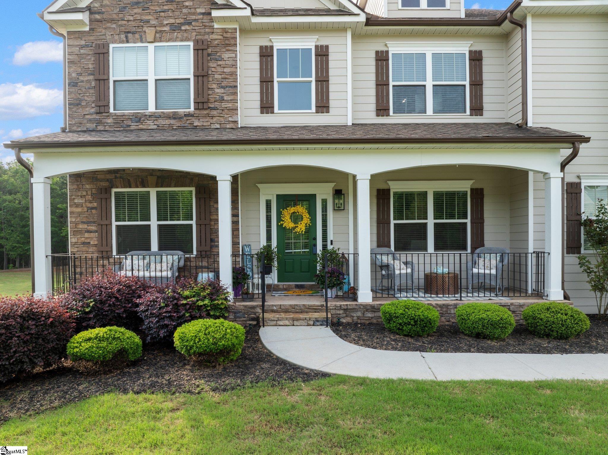 128 Ridgewater Court