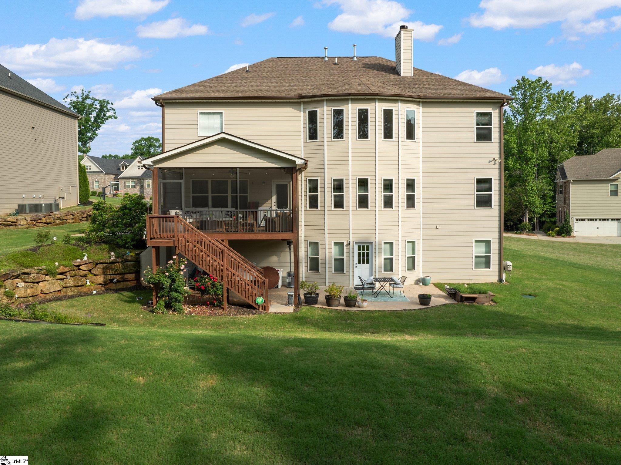 128 Ridgewater Court