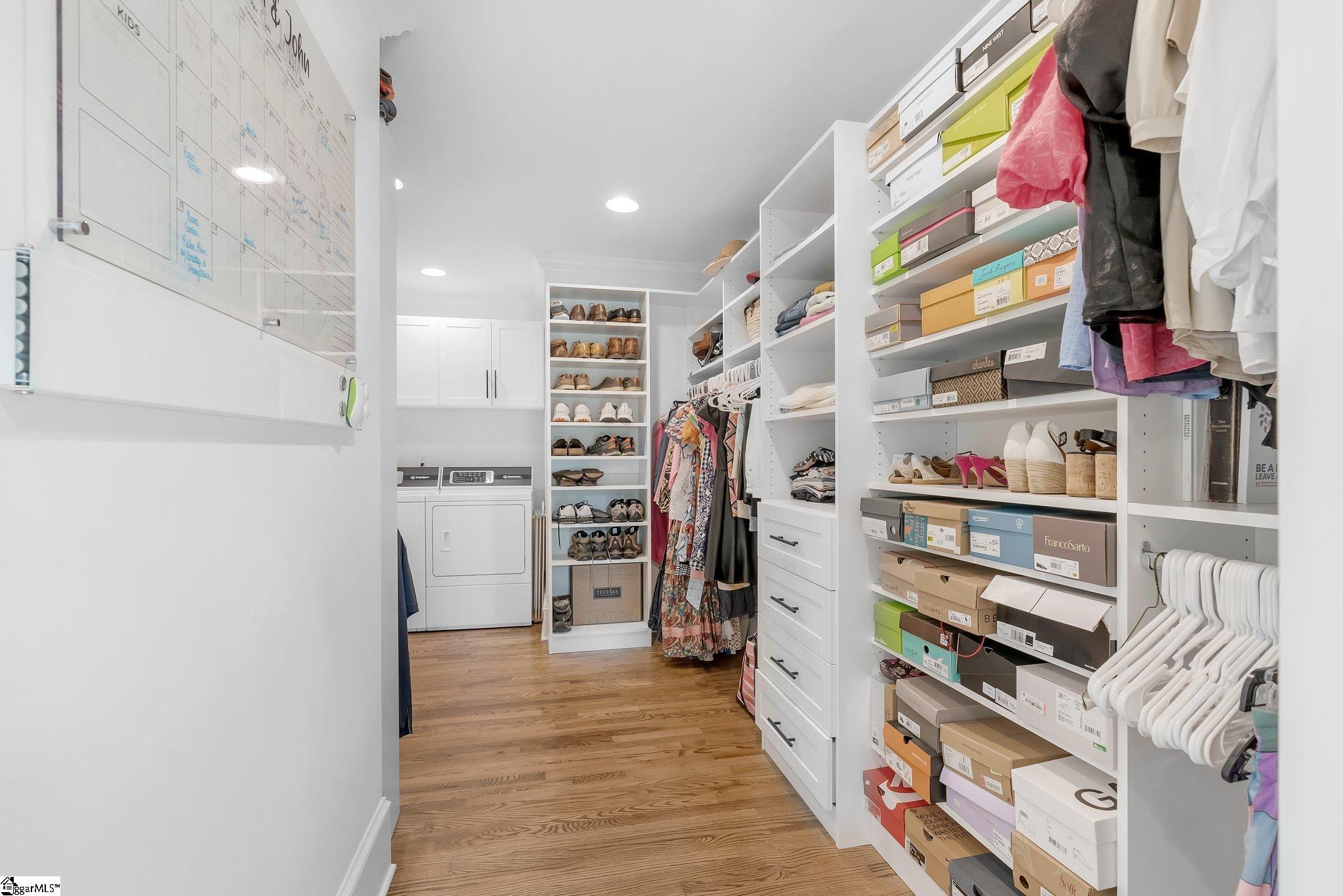 143 W Seven Oaks Drive