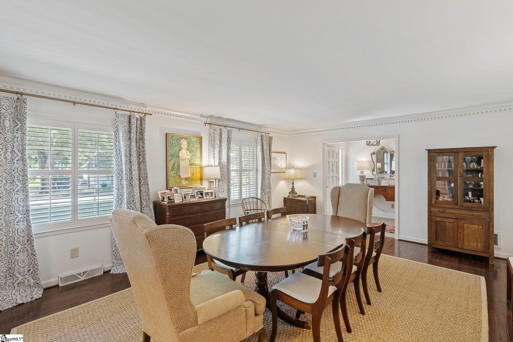 421 E Seven Oaks Drive