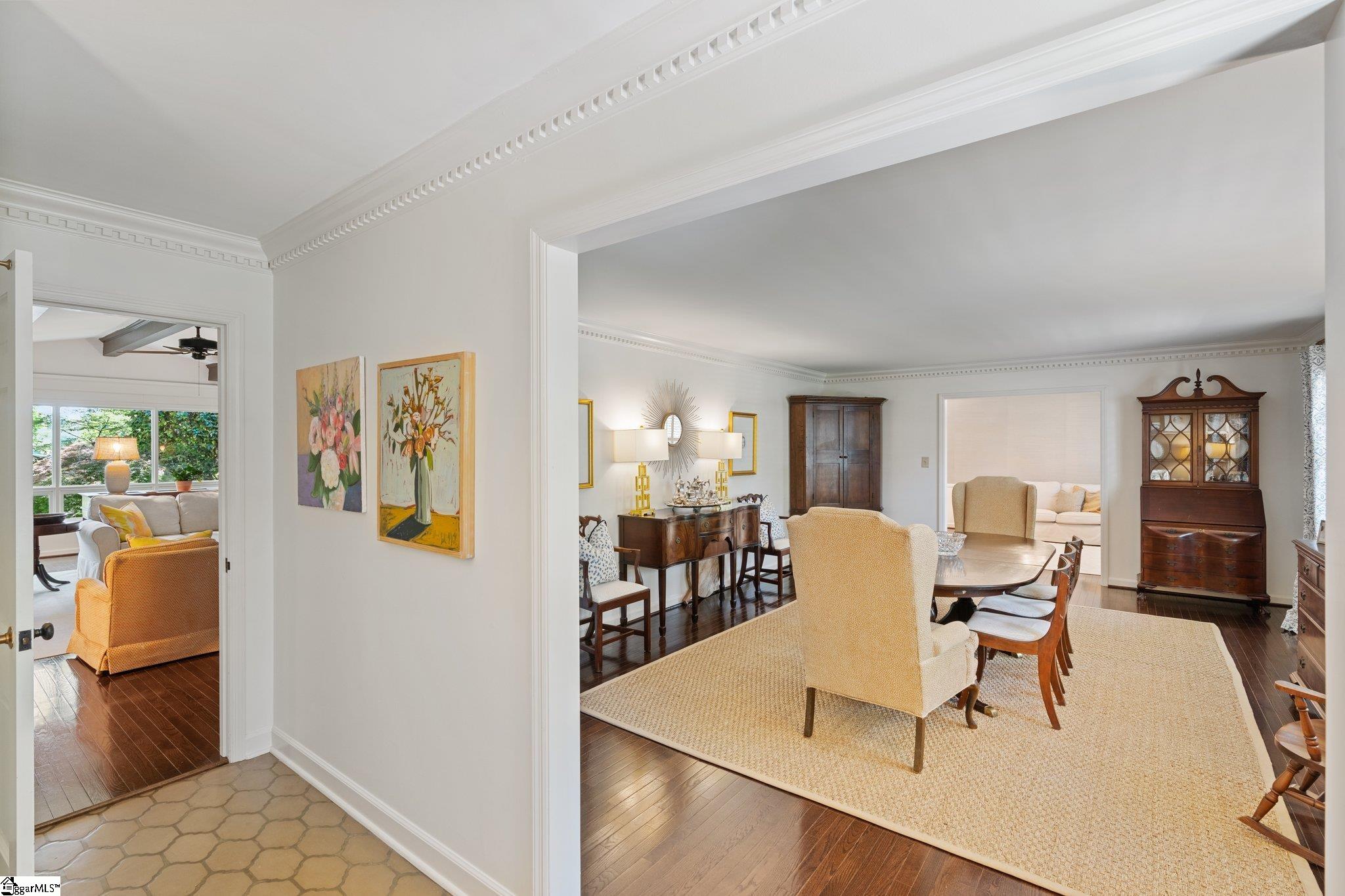 421 E Seven Oaks Drive