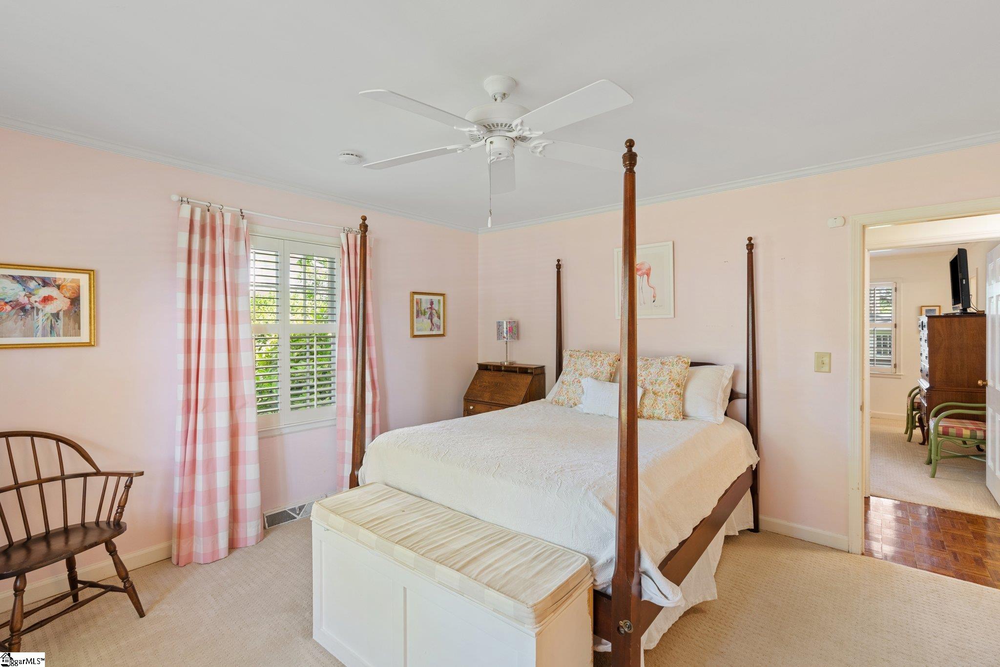 421 E Seven Oaks Drive