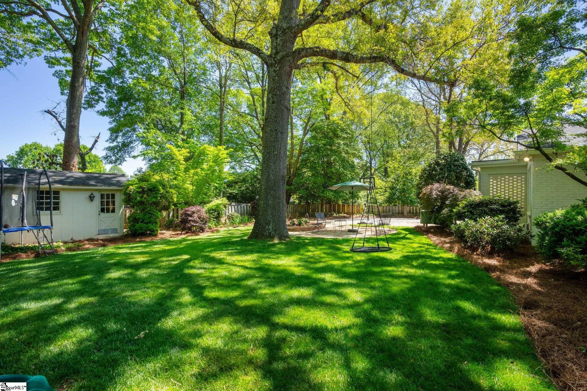 421 E Seven Oaks Drive