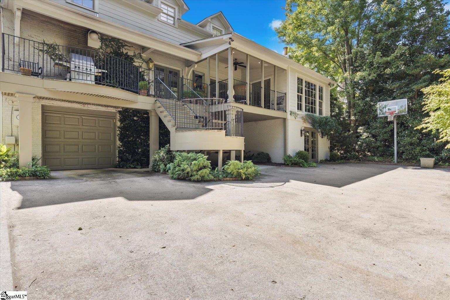 213 Camille Avenue