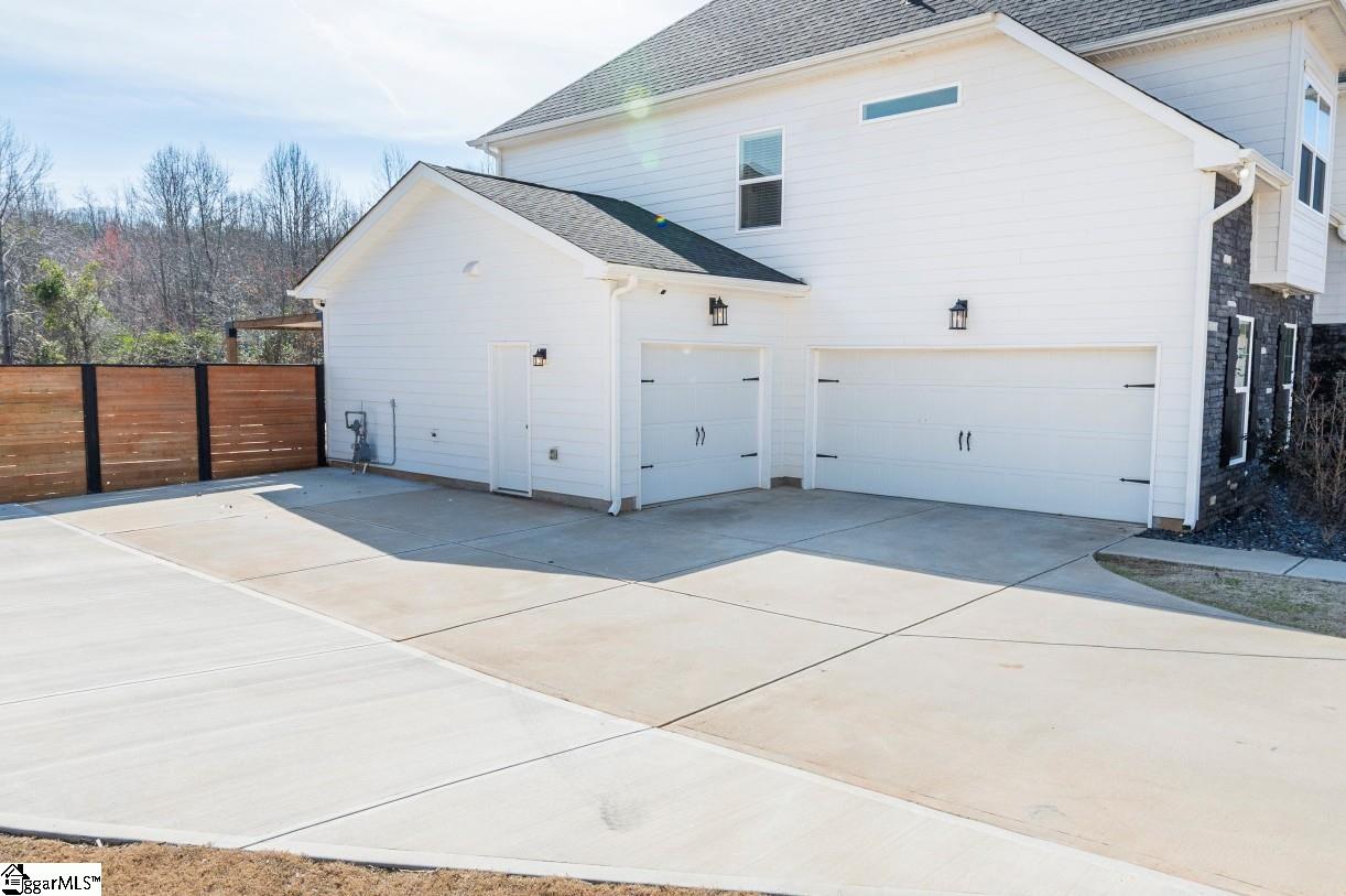 304 Carriage Hill Drive