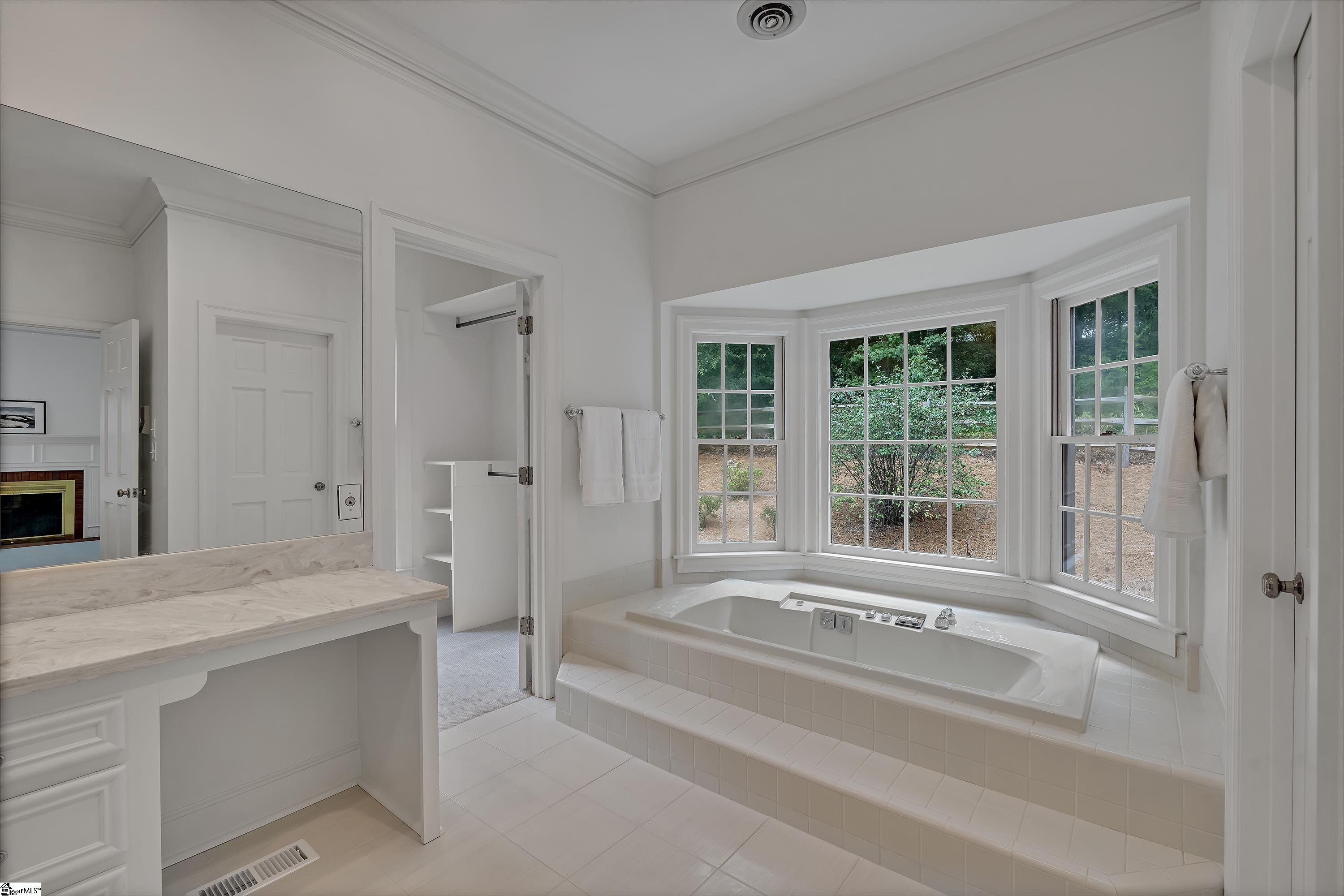 20 Hollow Hill Drive