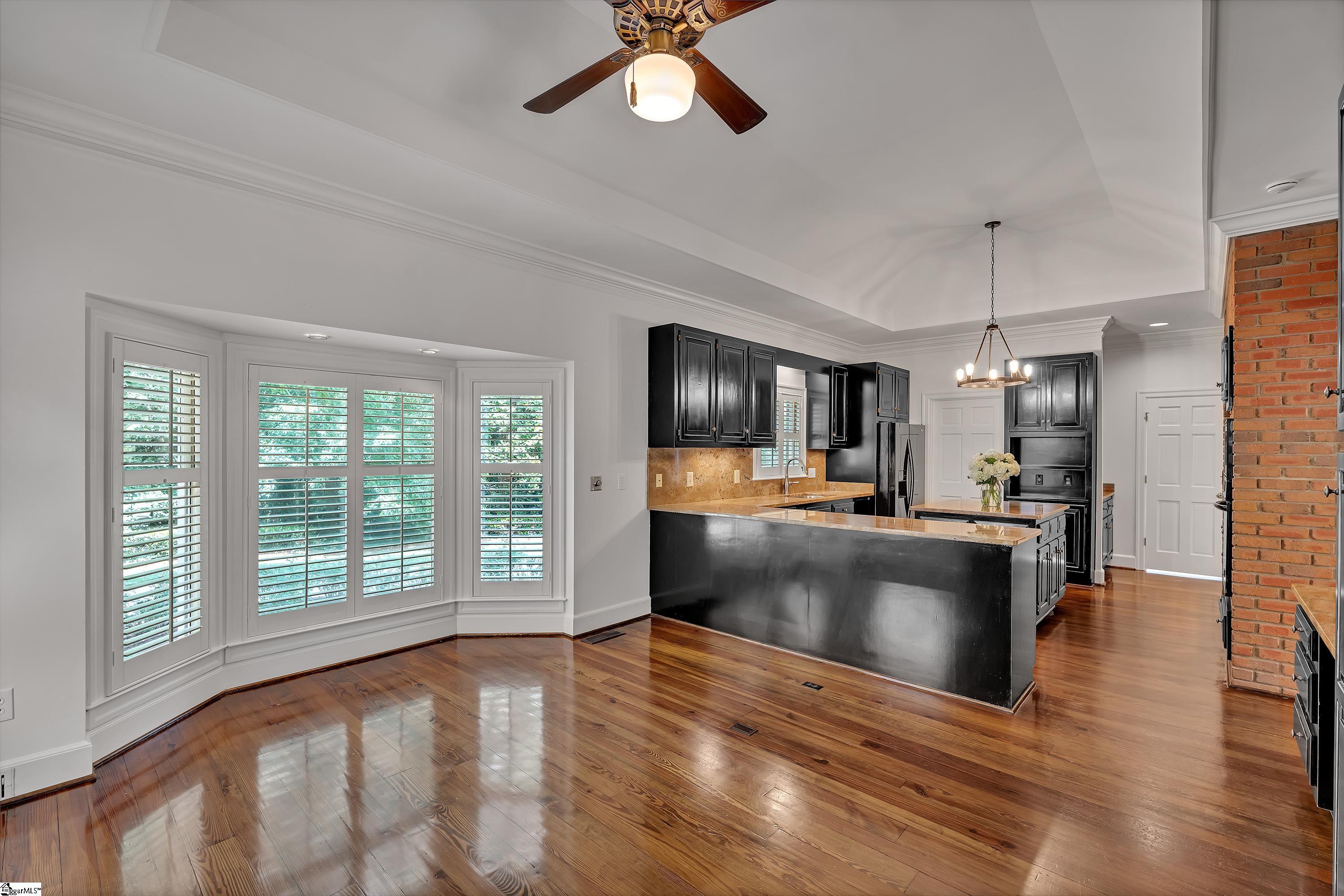 20 Hollow Hill Drive