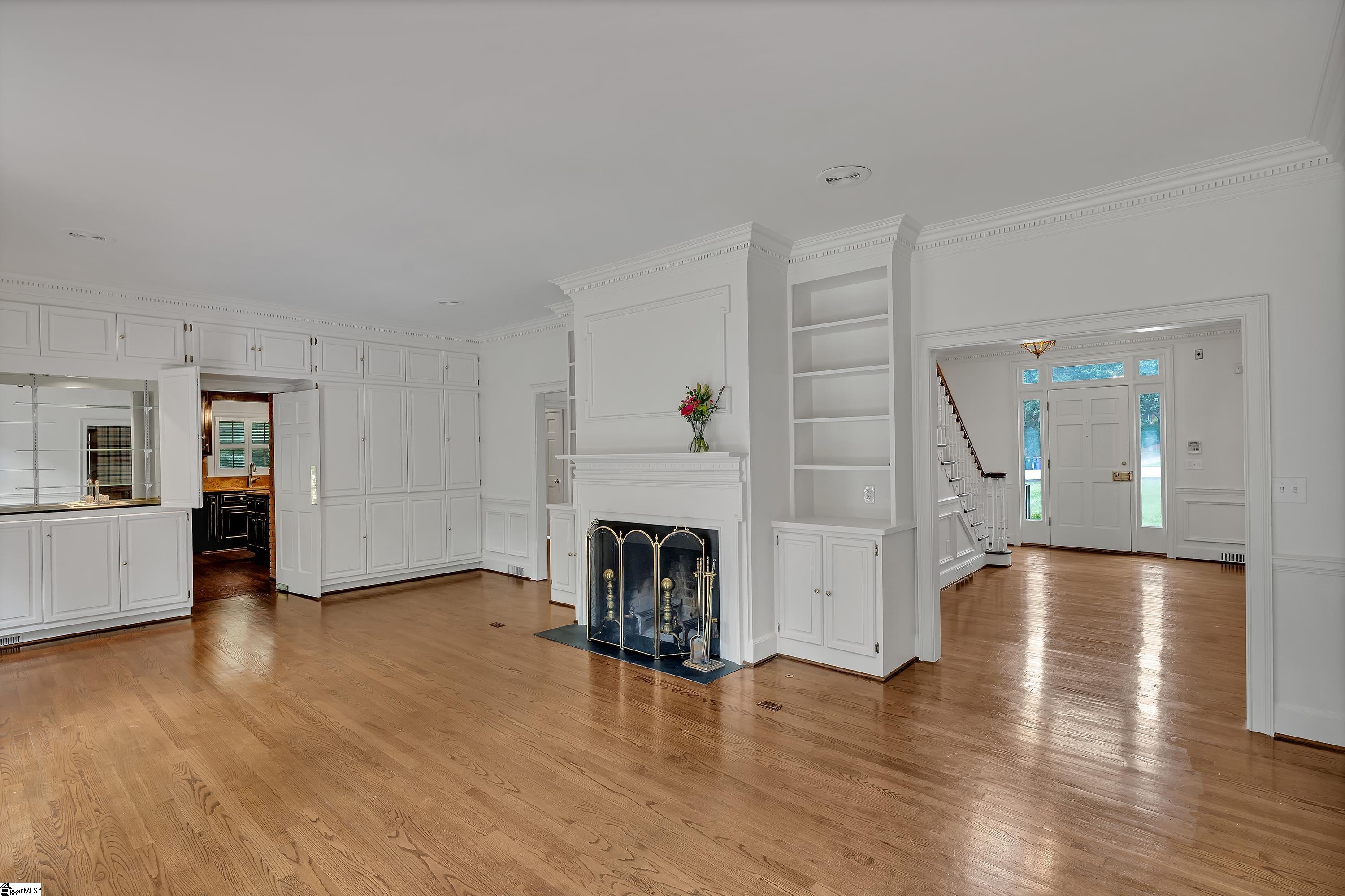 20 Hollow Hill Drive