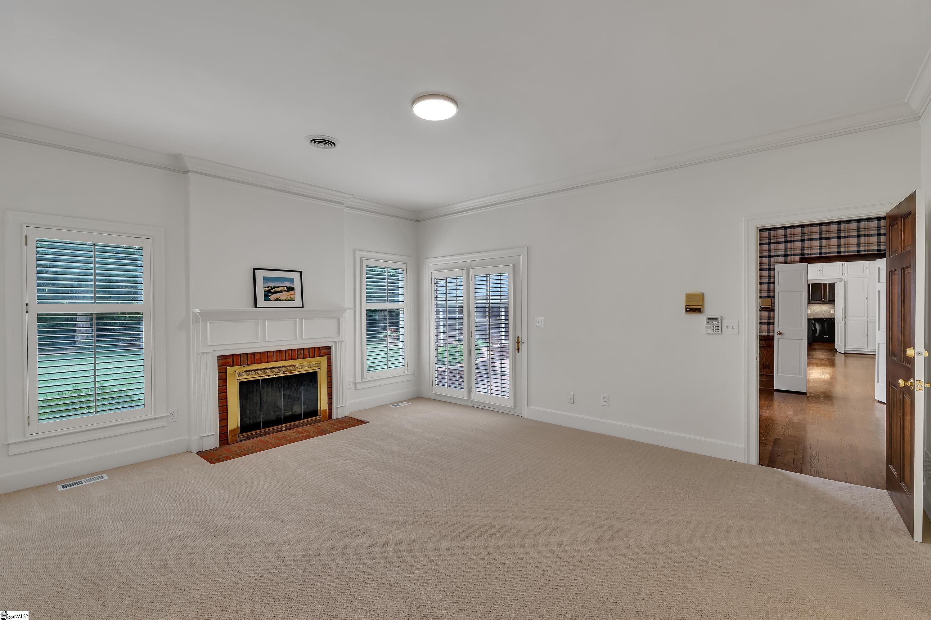 20 Hollow Hill Drive