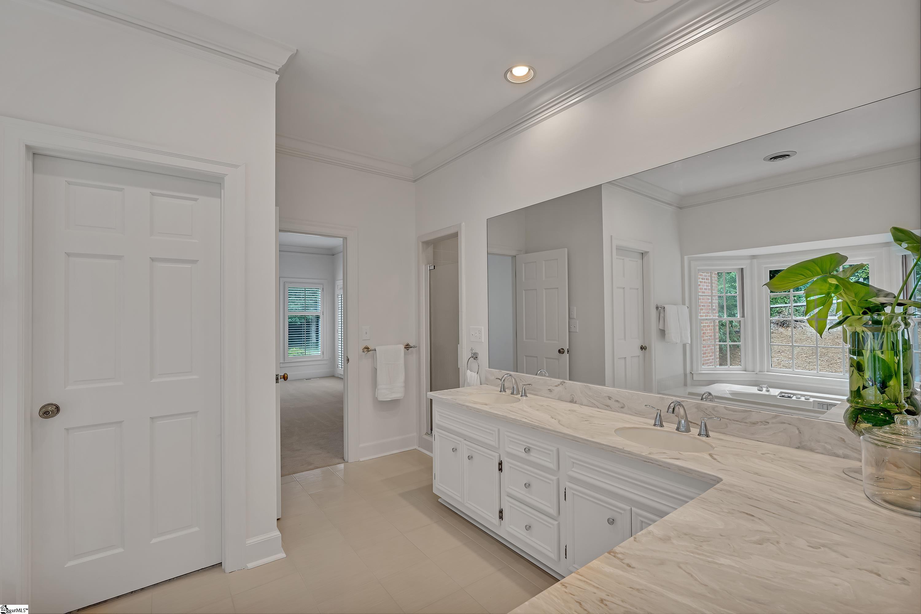 20 Hollow Hill Drive