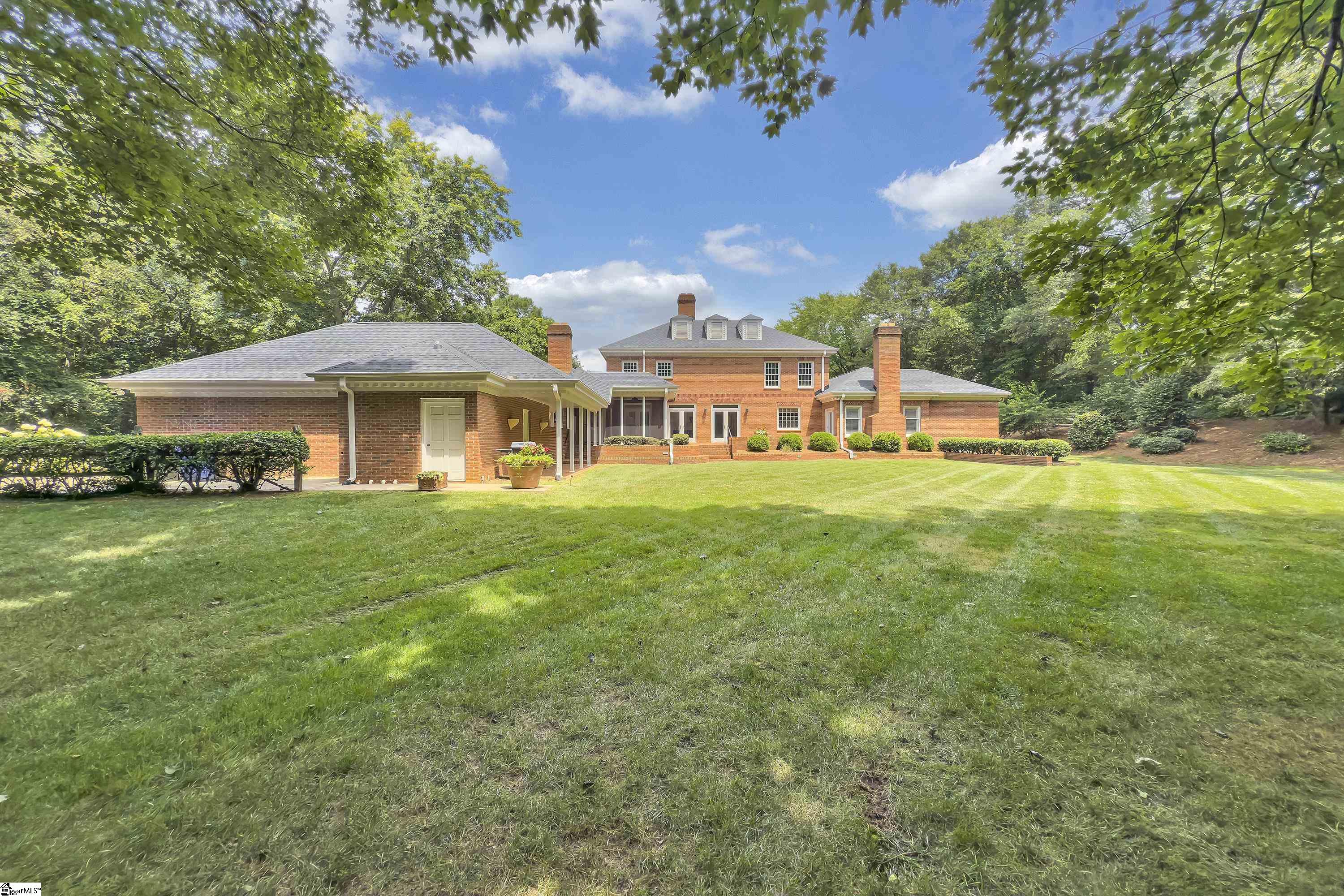 20 Hollow Hill Drive